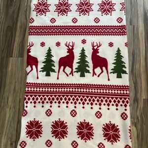 Christmas Holiday Reindeer Snowflakes Fleece Cuddle Wrap Blanket With zippers